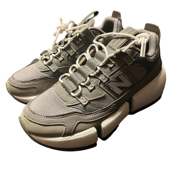 New Balance Women's Taupe and Cream Athletic Shoes - Picture 1 of 12